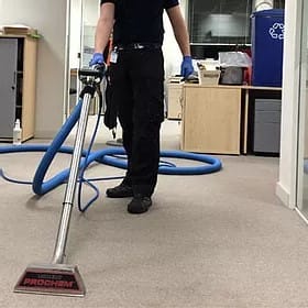 commercial cleaning of carpet